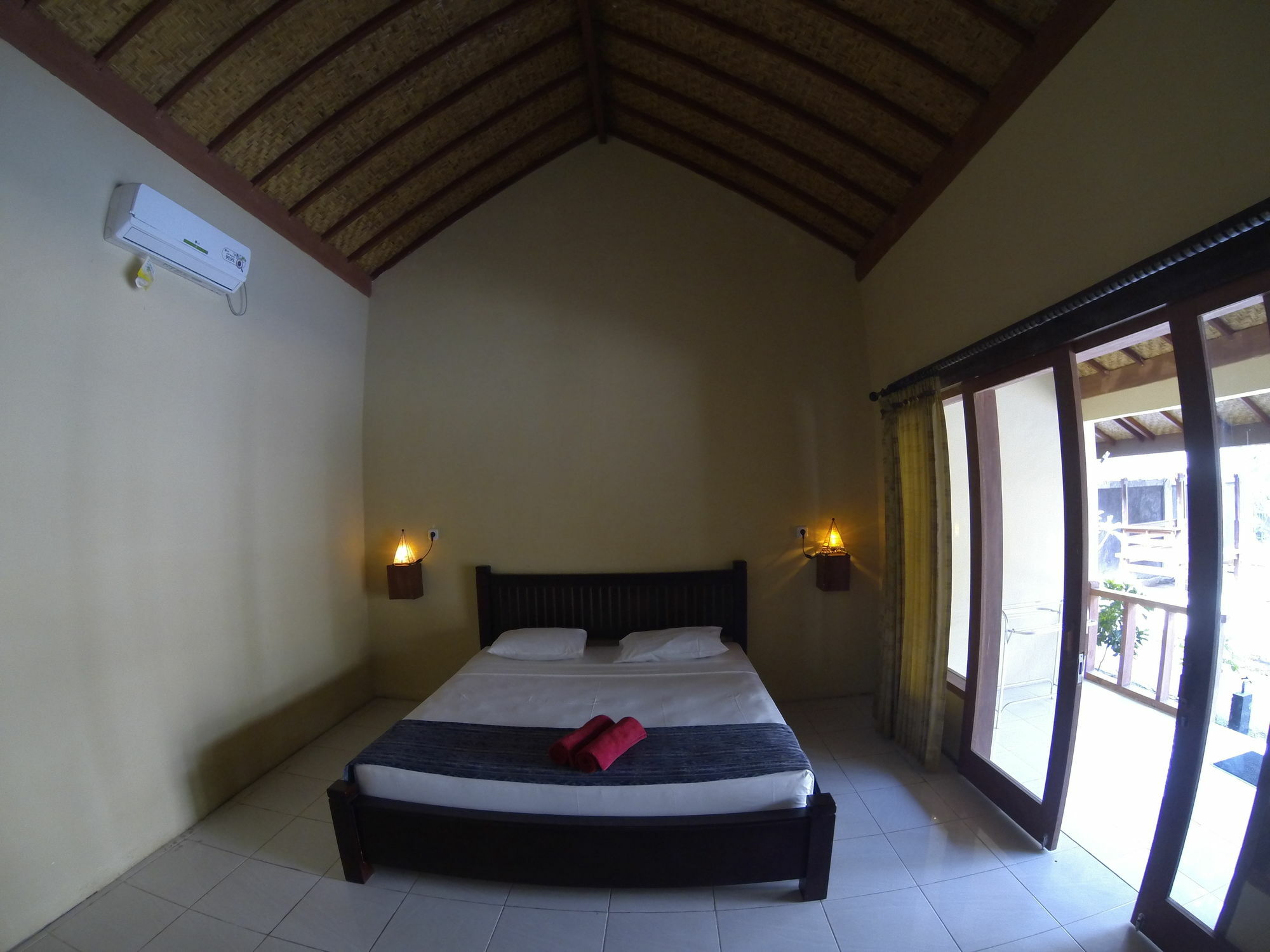 Indigenous Bungalow Gili Trawangan Exterior photo